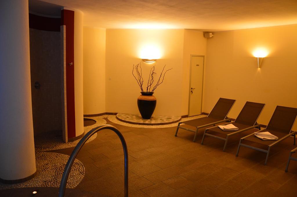 Hotel Garnì Carpe Diem Vigo di Fassa Buitenkant foto